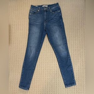 Levi’s Mile High Super Skinny Jeans